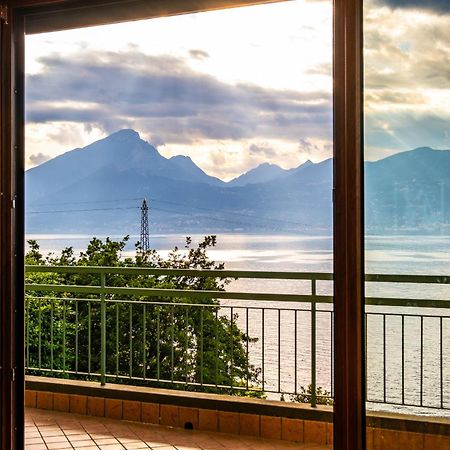 Villa Al Salto - Lake Garda Brenzone sul Garda Exterior foto